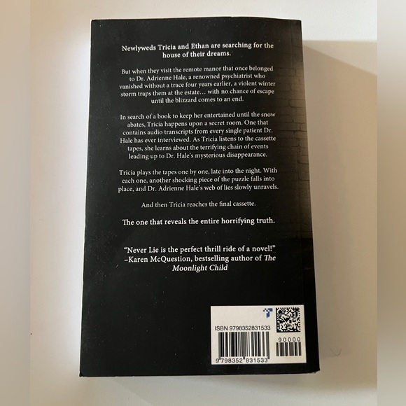 Freida McFadden Never Lie Thriller Book - Picture 2 of 3